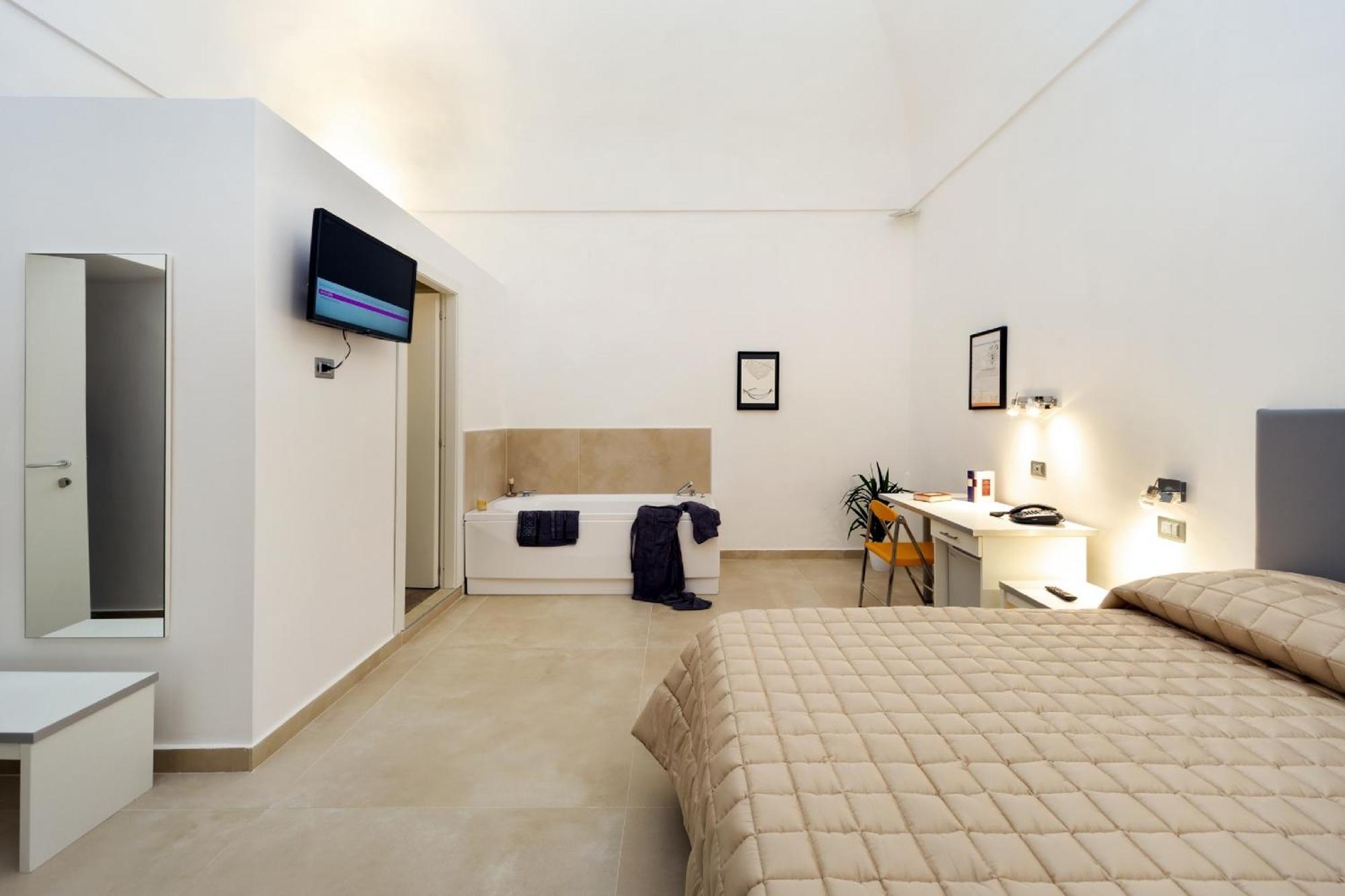 Il Tesoro Smart Suite&spa 3* Napoli