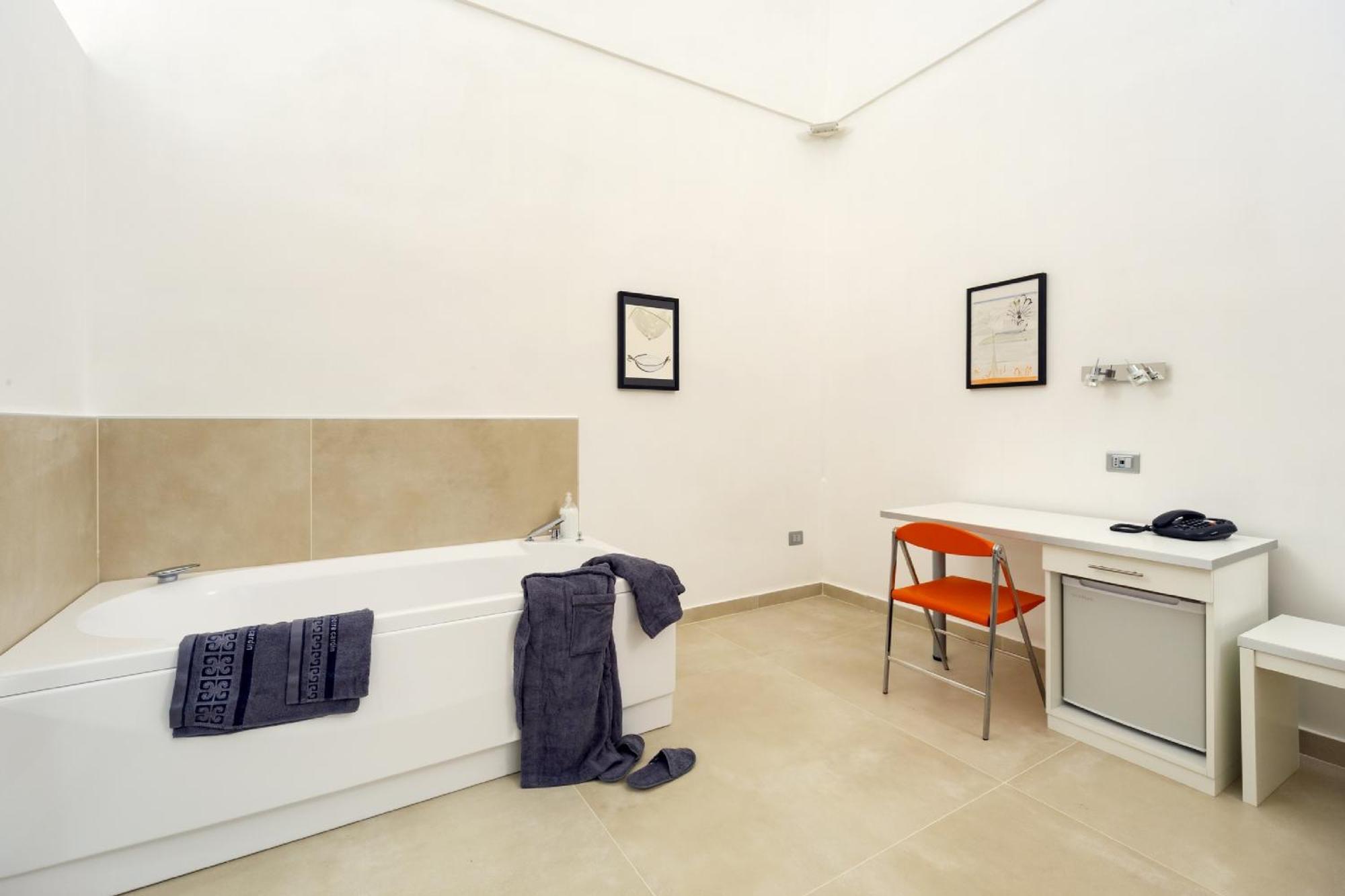 Il Tesoro Smart Suite&spa Hotel Napoli